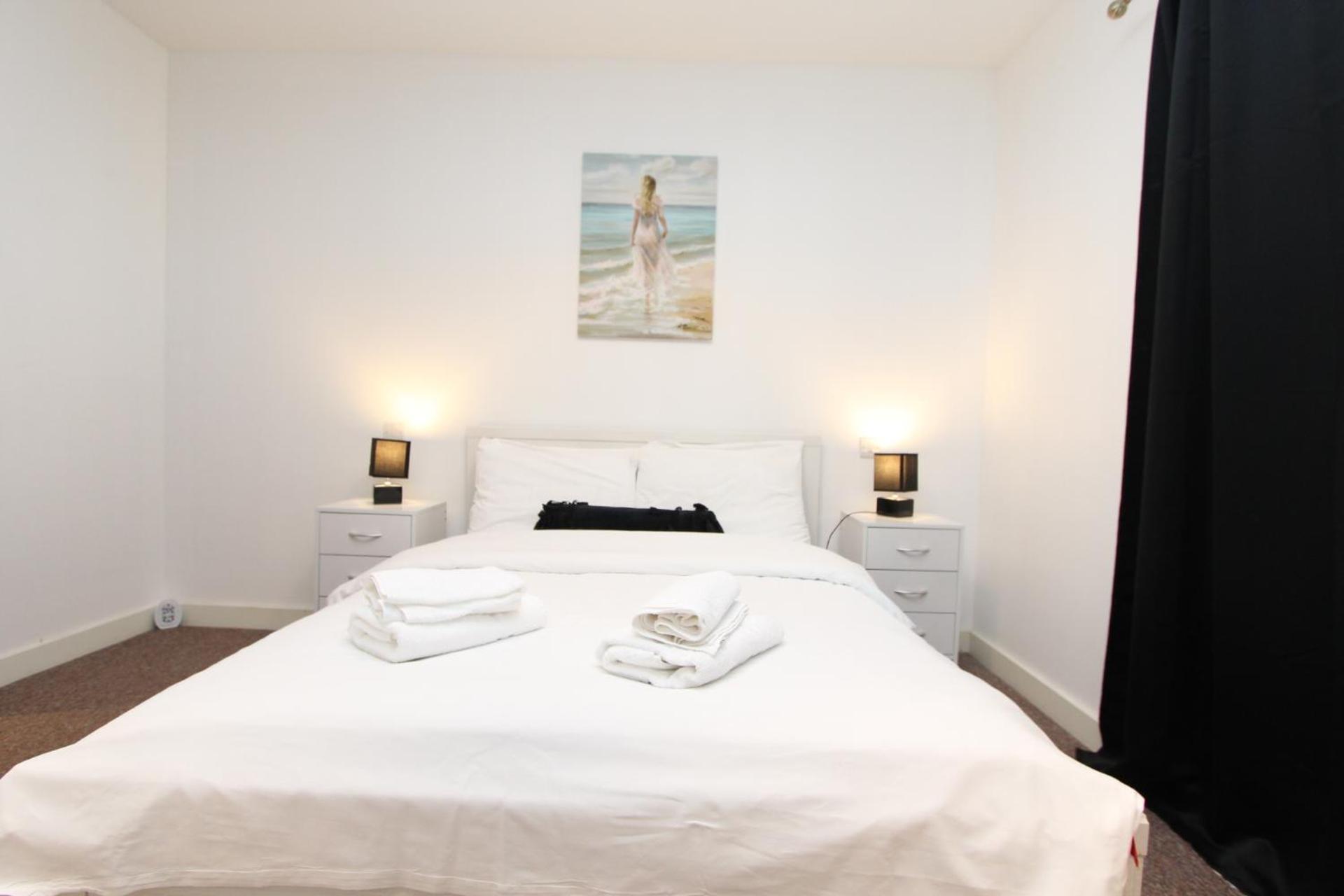 לונדון Spacious & Modern 1 Bedroom Close To Station In E16 מראה חיצוני תמונה